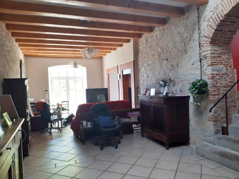 à vendre  Propriété/château Cahors (46000)
