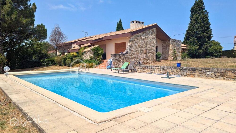 Maison darchitecte 7 pièces 220 M2 avec piscine