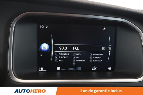 V40 1.6 D2 Momentum 115 ch 2015 occasion 92130 Issy-les-Moulineaux