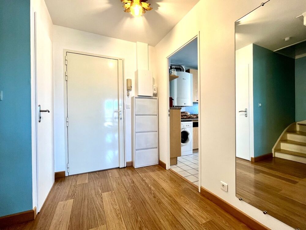 DUPLEX DE 96 m2 à 3 MIN A PIED DE LA GARE - 3 CHAMBRES