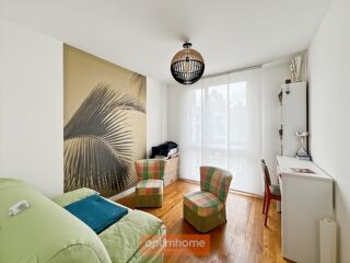  Appartement � vendre 4 pi�ces 83 m�