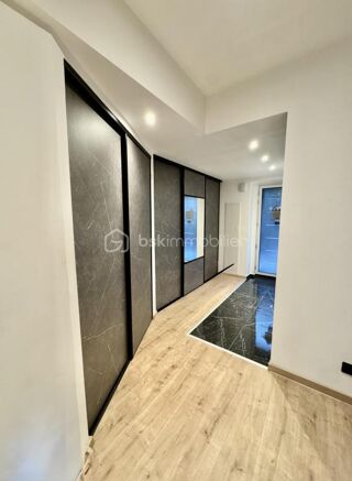  Duplex/triplex à vendre 6 pièces 121 m²