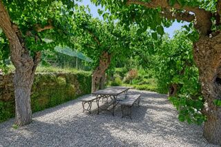  Maison à vendre 10 pièces 197 m²