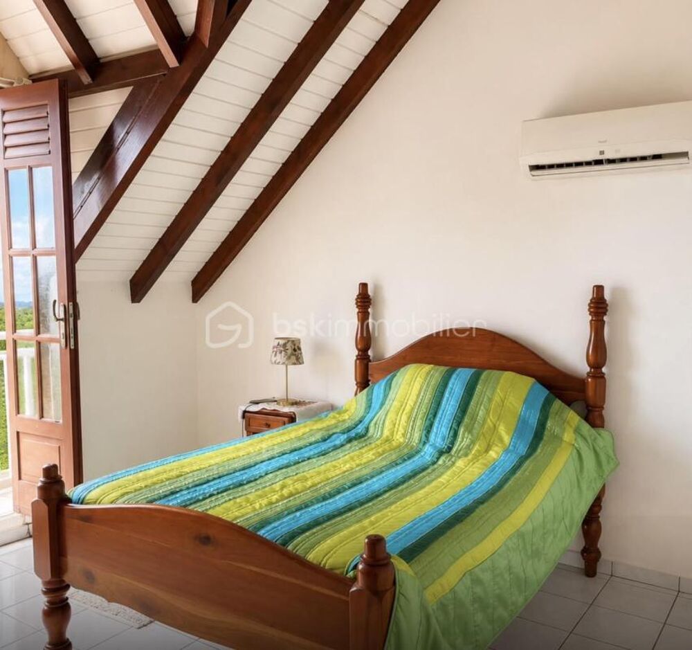 à vendre  Maison Deshaies (97126)