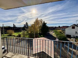  Appartement à louer 4 pièces 76 m²