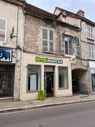  Immeuble à vendre 7 pièces 157 m²