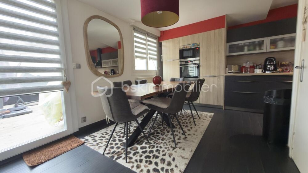 Maison de ville 82 m²  garage + sous-sol  terrasse  confort moderne  Saint-Quentin