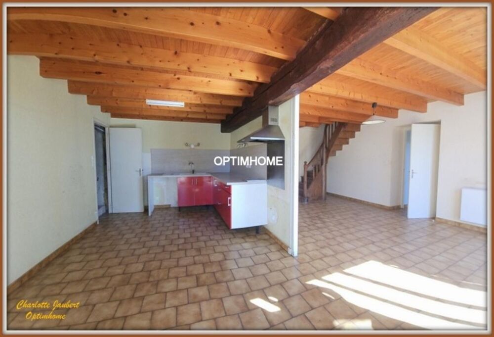 Vente Maison Maison à vendre 5 pièces CHALAIS (16) Chalais