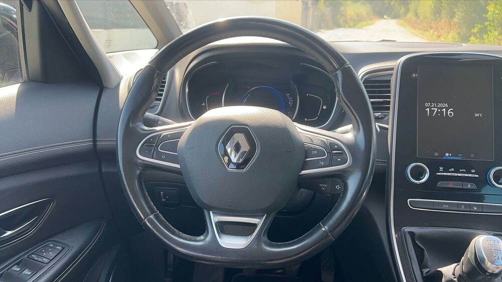 Sc&eacute;nic 1.7 Blue dCi 120 Bose 2019 occasion 44830 Brains