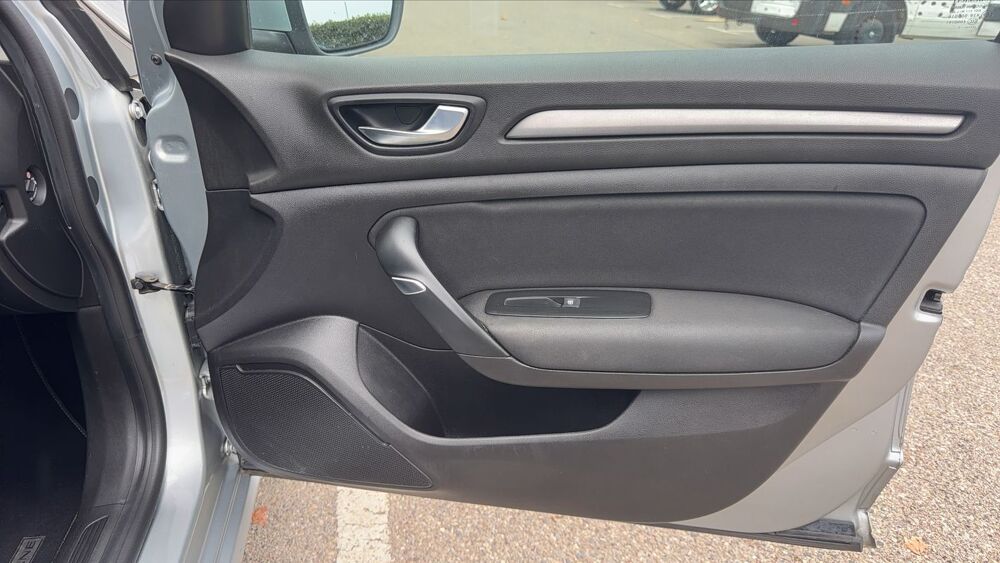 M&eacute;gane IV 1.5 Blue dCi 115 Business 2021 occasion 06500 Menton