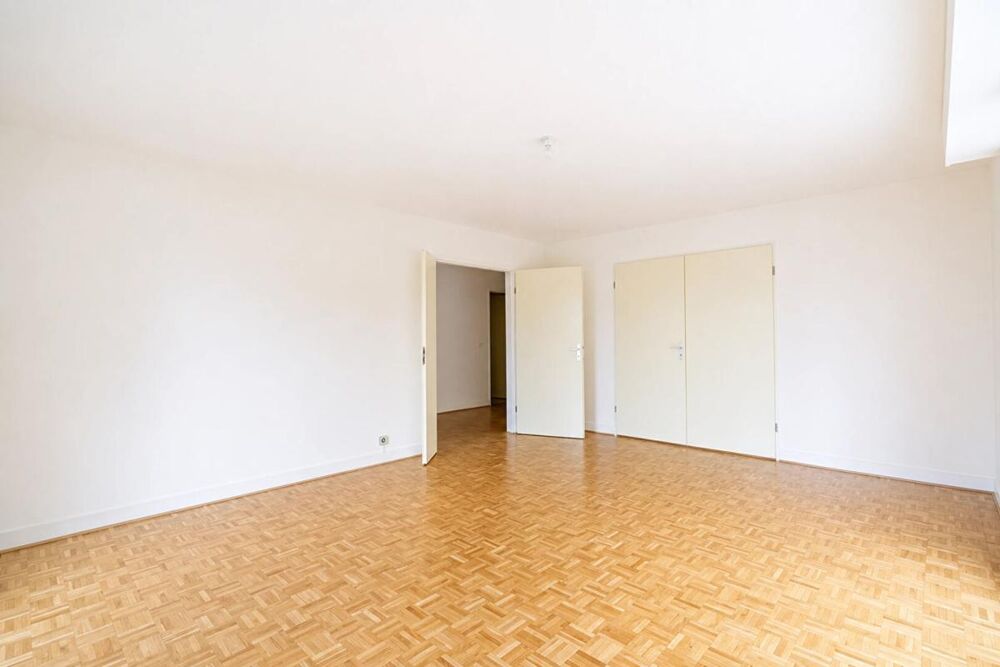 Vente Appartement Appartement La Garenne Colombes 5 pièce(s) 96.91 m2 La garenne colombes
