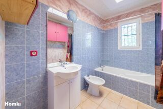  Villa  vendre 4 pices 80 m