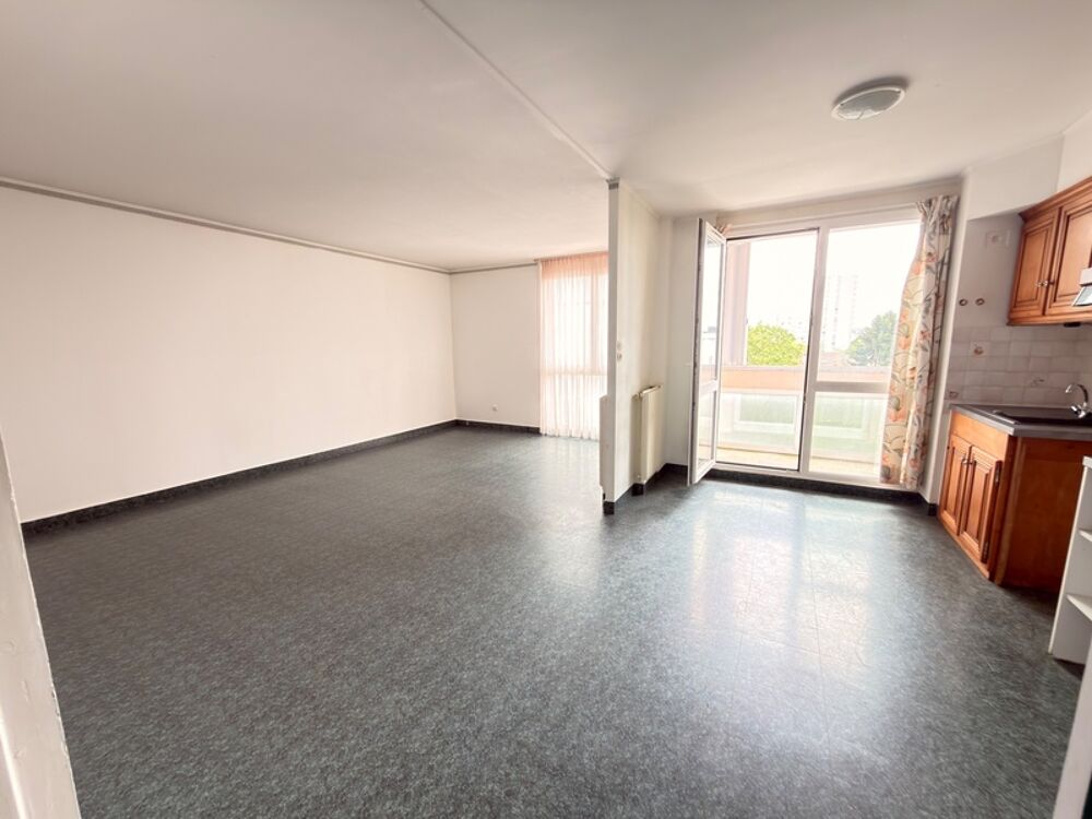Appartement 3 pièces 67 m² avec dressing, loggia et cave  Nogent-sur-Oise (60)