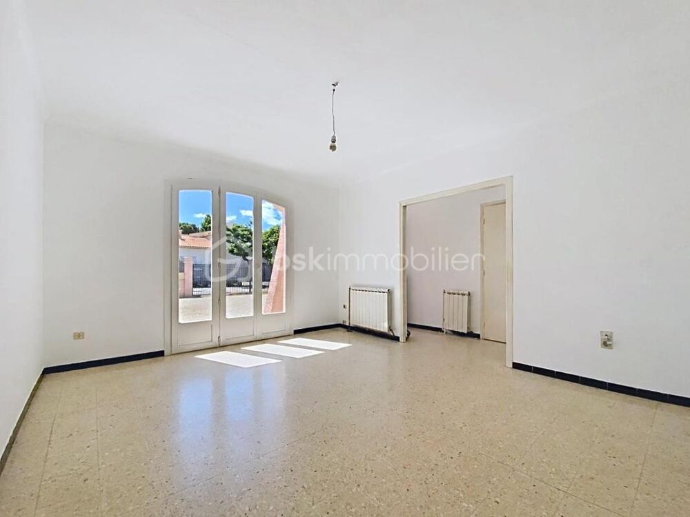 AGDE  MAISON FAMILIALE 107 m²  BEAUX VOLUMES  3 CHAMBRES  FORT POTENTIEL