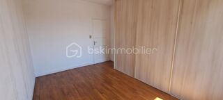  Appartement  vendre 2 pices 57 m