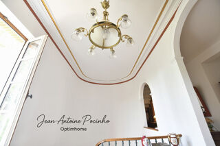  Propri�t�/ch�teau � vendre 6 pi�ces 240 m�