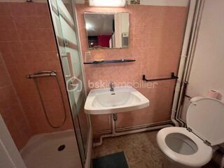  Immeuble à vendre 15 + pièces 360 m²