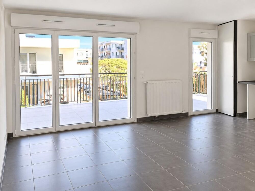 Location Appartement T3 avec balcon et parking à LA SEYNE SUR MER La seyne sur mer