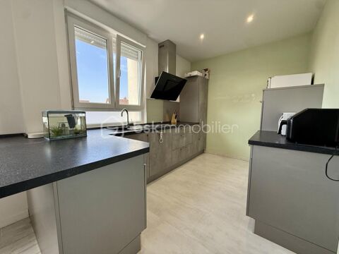   MAISON SEMI MITOYENNE // PAS DE TRAVAUX // 3 CHAMBRES // GARAGE // JARDIN Maison - 5 pi�ce(s) - 95 m�