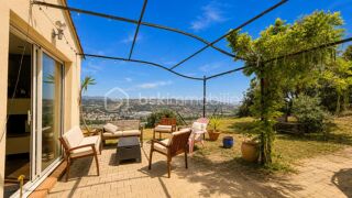  Villa à vendre 4 pièces 117 m²