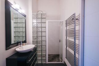  Appartement � vendre 5 pi�ces 198 m�