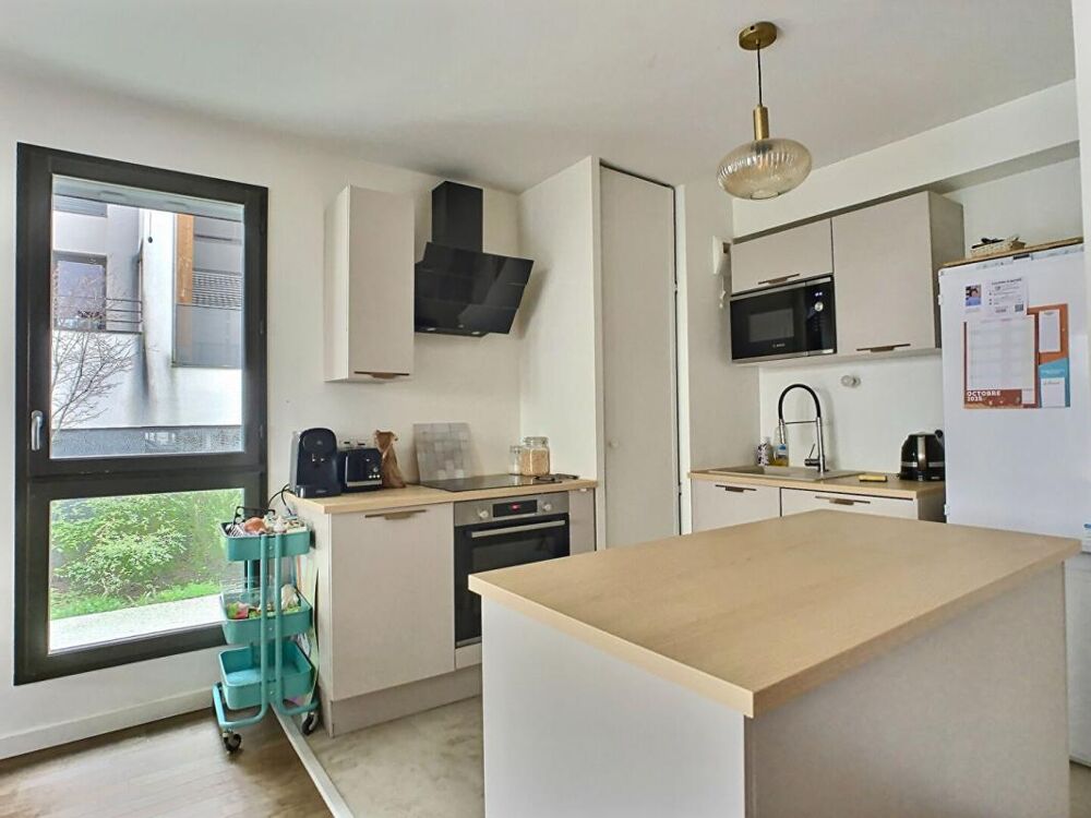 Vente Appartement Vente T3 65m2 BORDEAUX (33300) Bordeaux