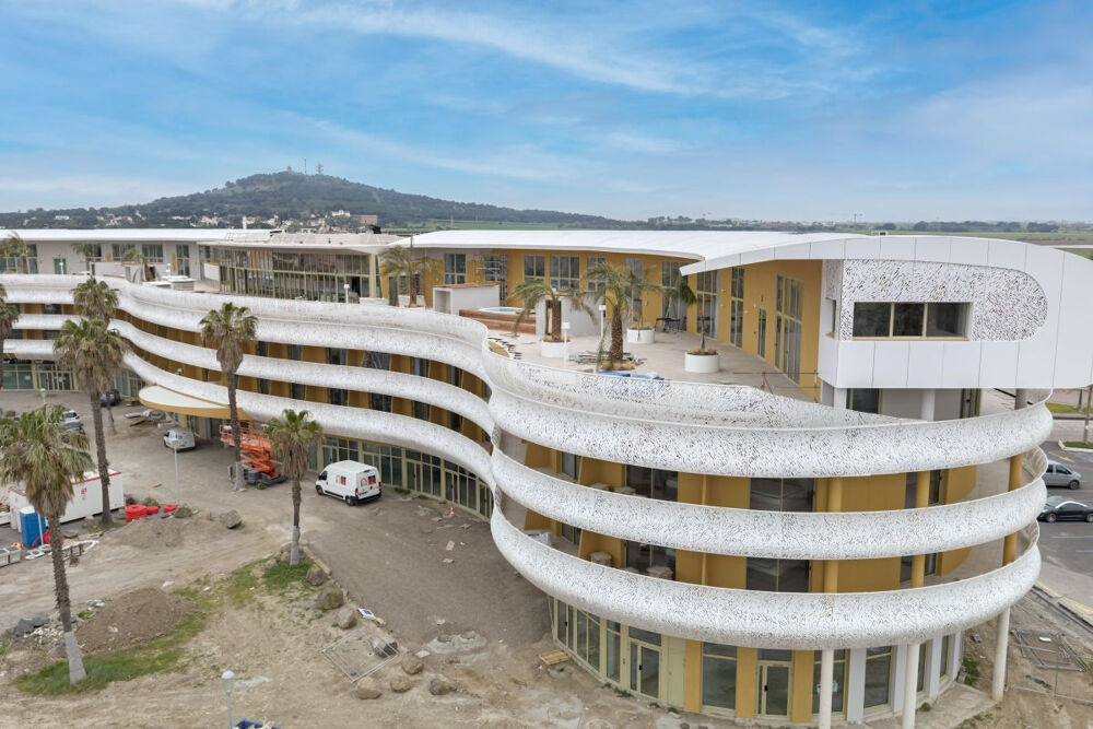 Le haut de gamme s'invite dans ce Duplex de plus de 87 m² au sein du village naturiste du Cap d'Agde