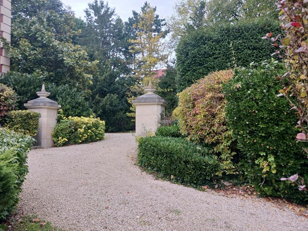 Demeure de prestige Gouvieux 11 pièces 430 m2