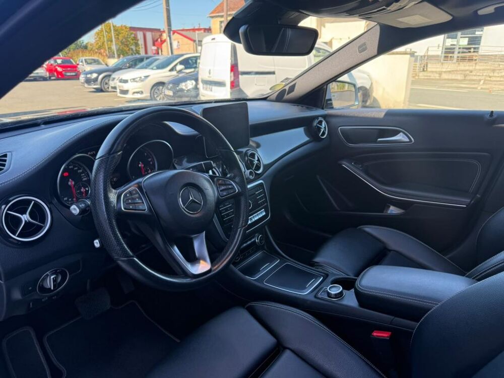 Classe GLA 220 D EDITION STARLIGHT 177CH 7G-DCT GARANTIE 6 MOIS / REPRI 2019 occasion 36300 Le Blanc