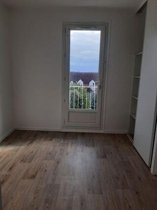  Appartement à louer 3 pièces 58 m²