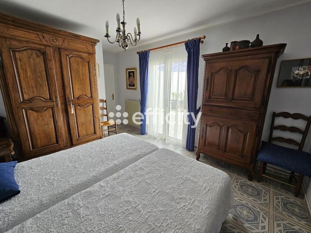  vendre  Maison Sainte-Marie-de-R (17740)