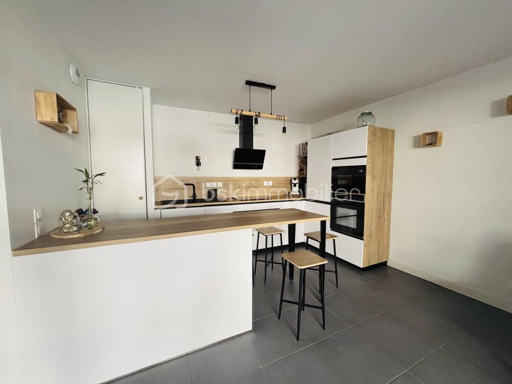 Vente Appartement A deux pas de la Gare!!! Découvrez ce magnifique appartement T3 de 67,5m² Aix les bains