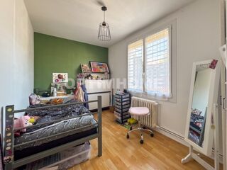  Maison à vendre 7 pièces 196 m²