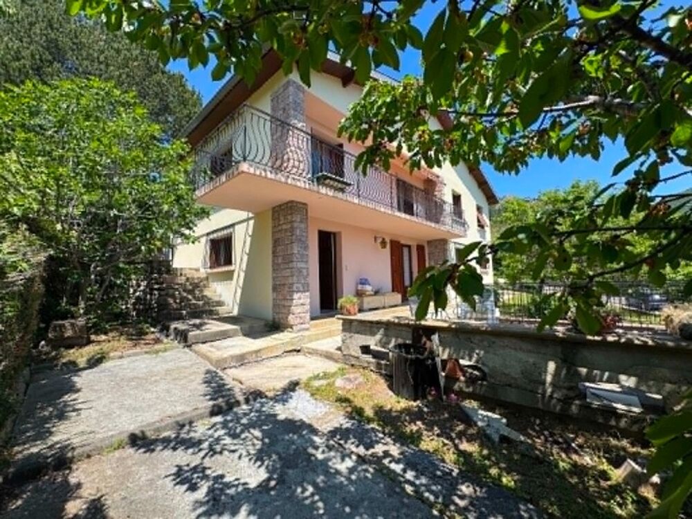 Grande maison familiale 170 m² avec terrain constructible  Serres (05)