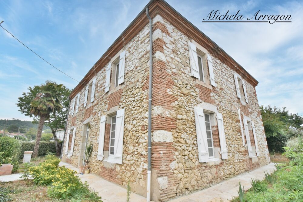 Vente Maison Maison à vendre 7 pièces PUJOLS (47) Pujols