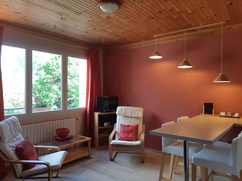 à vendre  Propriété/château Manteyer (05400)