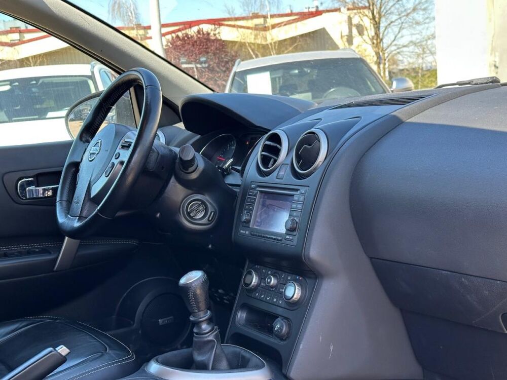 Qashqai (2) 1.5 DCI 106 TEKNA 2011 occasion 78240 Chambourcy