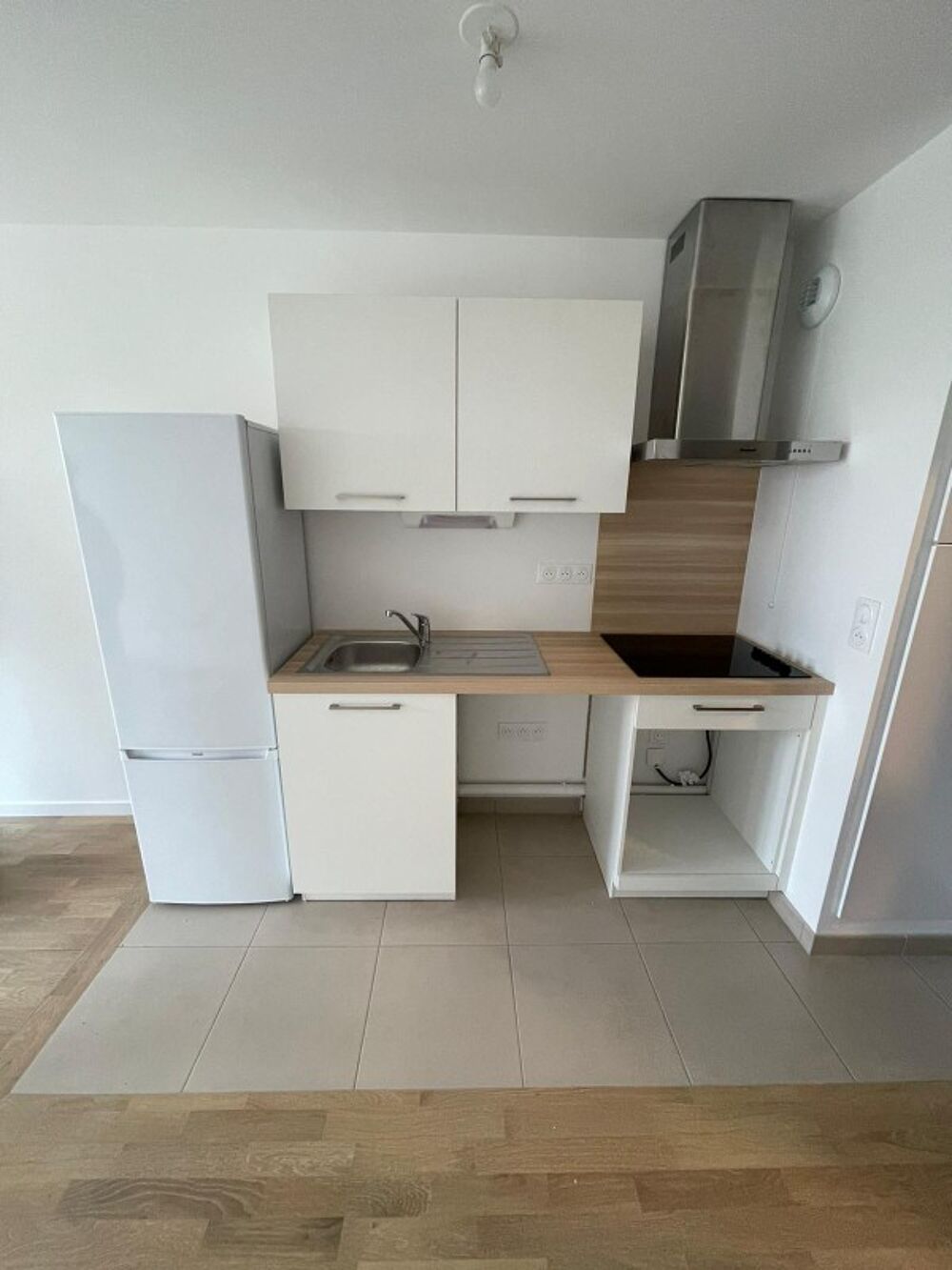Location Appartement T2 avec parking et balcon à LIVRY GARGAN Livry gargan