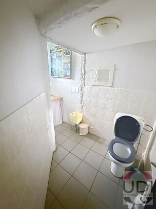  Immeuble � vendre 6 pi�ces 134 m�