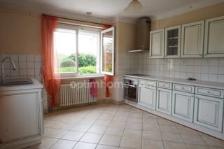  Maison  vendre 6 pices 144 m