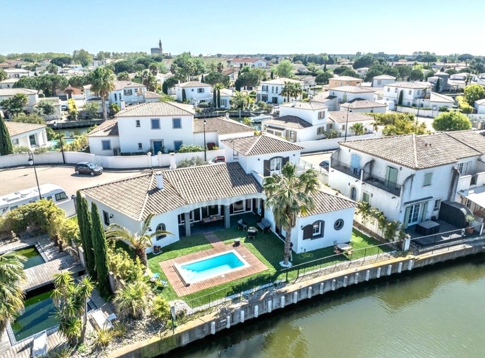 Vente Maison MARINA INDIVIDUELLE 5 PIÈCES 155 M2 AVEC PISCINE ET GARAGE AIGUES MORTES Aigues mortes