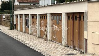  Parking / Garage  vendre 