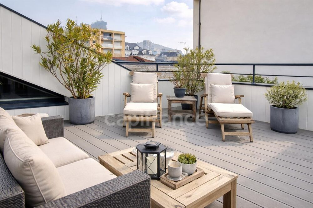 LOFT CONTEMPORAIN 202 m²  QUARTIER BERGÈRES