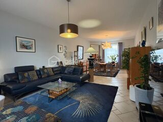  Propri�t�/ch�teau � vendre 8 pi�ces 279 m�