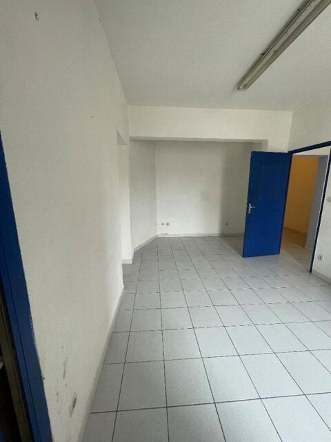 Local commercial 45000 34300 Agde