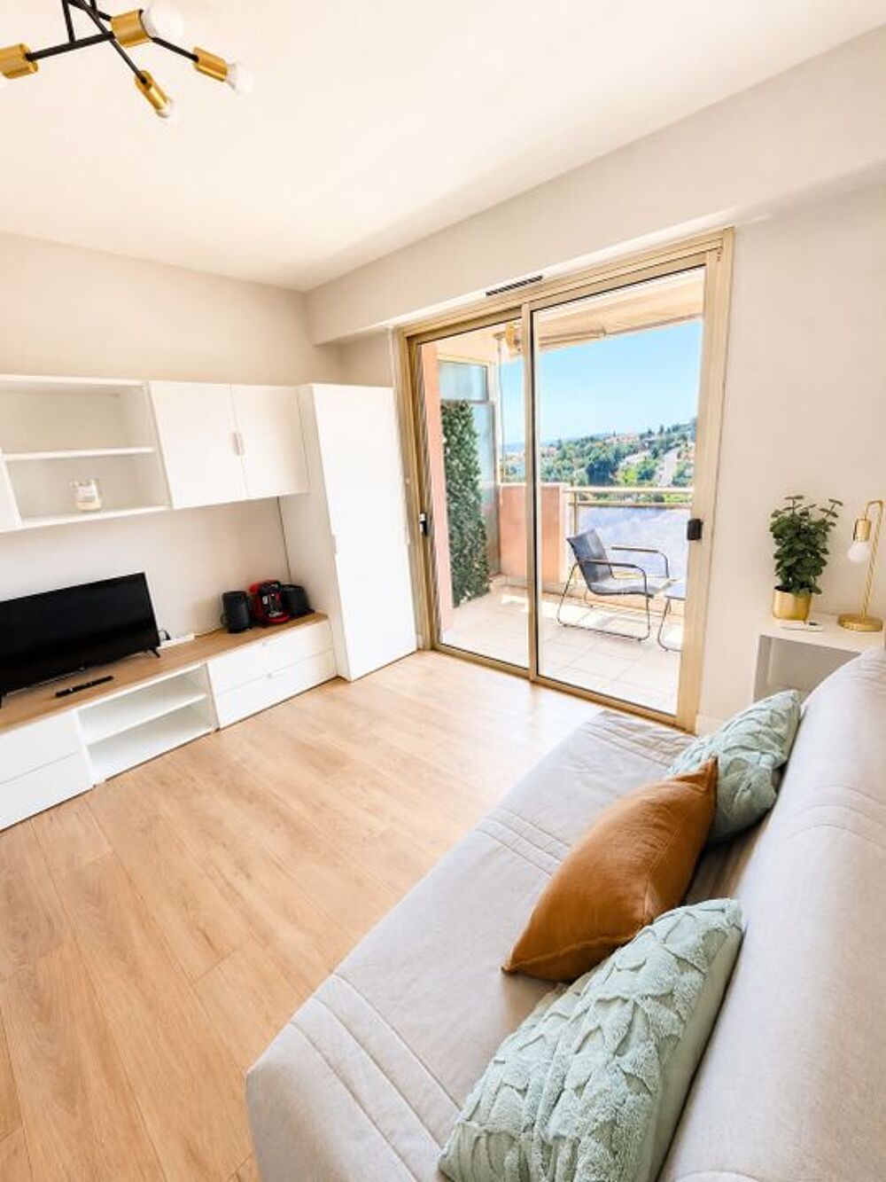 Location Appartement Studio de 17m2 à louer sur Villeneuve-Loubet Villeneuve loubet