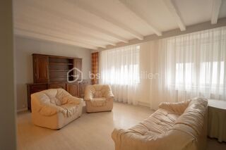  Maison � vendre 8 pi�ces 320 m�