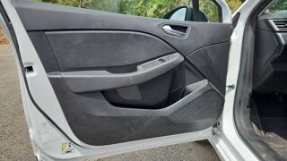 Clio 1.6 E-Tech 140 BVA7 Zen 2021 occasion 97460 Saint Paul
