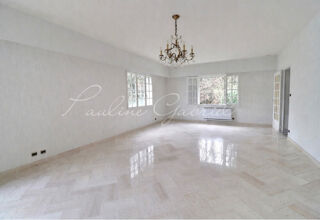  Maison � vendre 9 pi�ces 265 m�