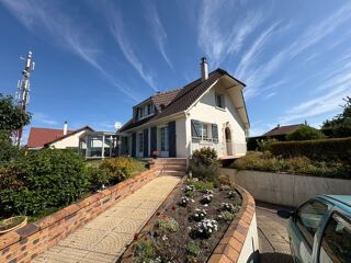  Maison  vendre 7 pices 141 m